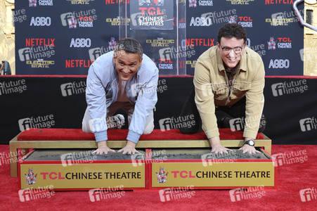 Hand and Footprint Ceremony mit Anthony und Joe Russo in Los Angeles