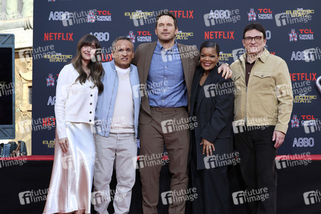 Hand and Footprint Ceremony mit Anthony und Joe Russo in Los Angeles