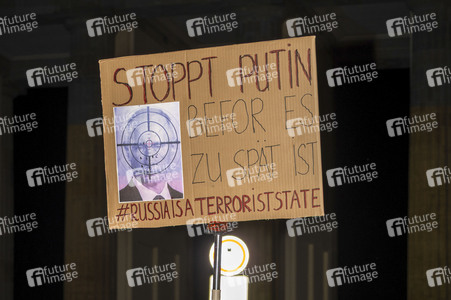 Demonstration zum dritten Jahrestag des Beginns des russischen Angriffskrieges auf die Ukraine in Berlin