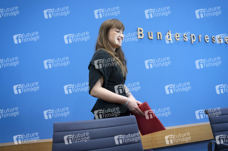 Bundespressekonferenz Die Linke - Zu den Bundestagswahlen in Berlin