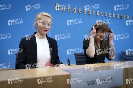 Bundespressekonferenz Die Linke - Zu den Bundestagswahlen in Berlin