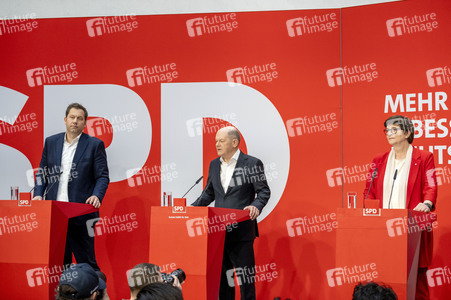 Pressekonferenz der SPD zu den Bundestagswahlen in Berlin