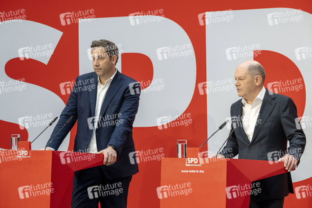 Pressekonferenz der SPD zu den Bundestagswahlen in Berlin