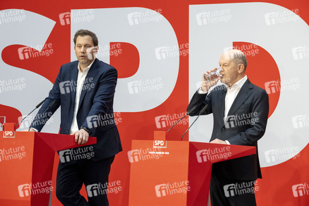 Pressekonferenz der SPD zu den Bundestagswahlen in Berlin