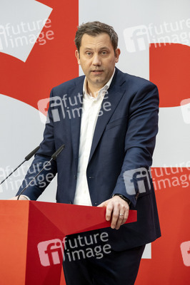 Pressekonferenz der SPD zu den Bundestagswahlen in Berlin