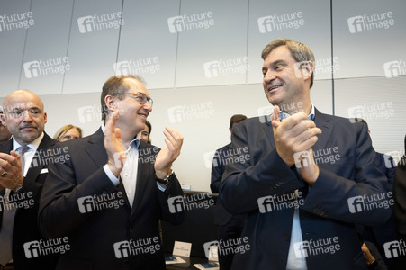 Konstituierende Fraktionssitzung von CDU und CSU in Berlin