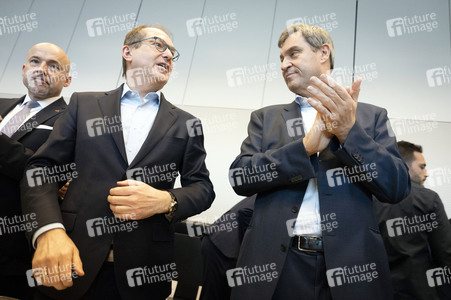 Konstituierende Fraktionssitzung von CDU und CSU in Berlin