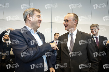 Konstituierende Fraktionssitzung von CDU und CSU in Berlin