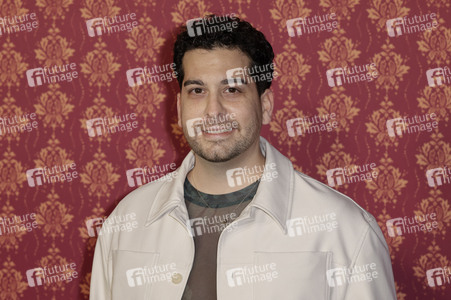 Serienpremiere 'Ghosts' in Köln