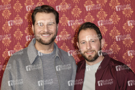 Serienpremiere 'Ghosts' in Köln