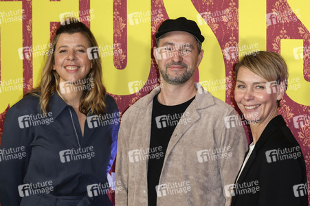 Serienpremiere 'Ghosts' in Köln