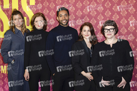 Serienpremiere 'Ghosts' in Köln