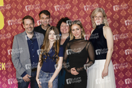 Serienpremiere 'Ghosts' in Köln