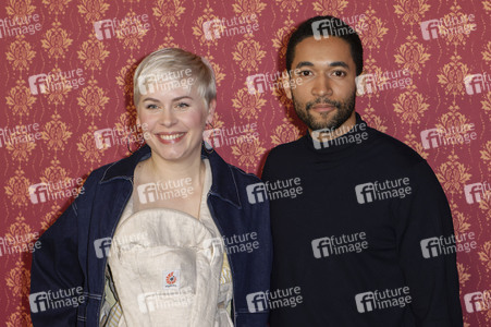 Serienpremiere 'Ghosts' in Köln