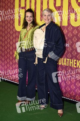 Serienpremiere 'Ghosts' in Köln