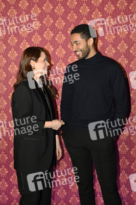 Serienpremiere 'Ghosts' in Köln