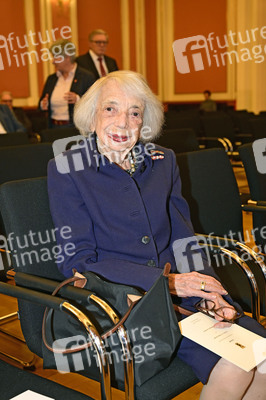 Verleihung der Ehrenbürgerwürde an Friede Springer in Berlin