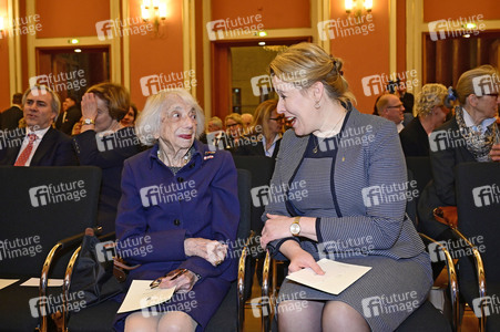 Verleihung der Ehrenbürgerwürde an Friede Springer in Berlin