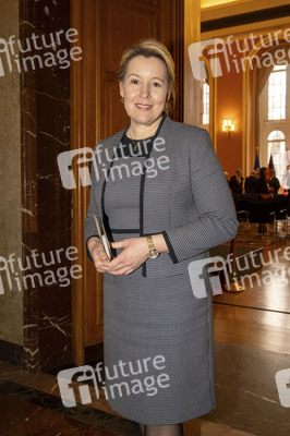 Verleihung der Ehrenbürgerwürde an Friede Springer in Berlin