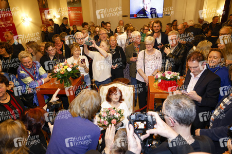 Theaterpremiere 'Oma Trick' in Berlin