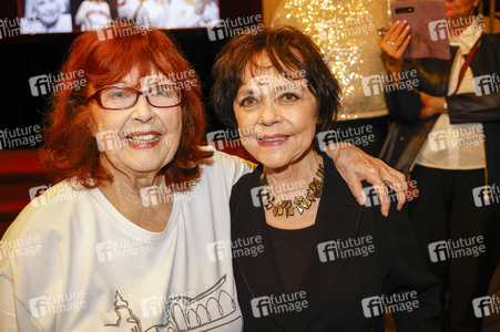 Theaterpremiere 'Oma Trick' in Berlin