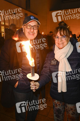 Fackellauf bei den Baltic Lights 2025 auf Usedom