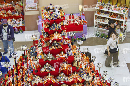 Puppenfest 'Hina-Matsuri' in Kōnosu