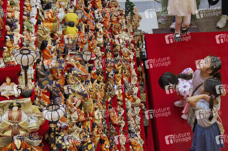 Puppenfest 'Hina-Matsuri' in Kōnosu