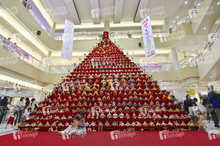 Puppenfest 'Hina-Matsuri' in Kōnosu