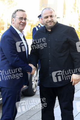 Empfang des ukrainischen Verteidigungsministers in Berlin