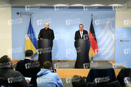 Empfang des ukrainischen Verteidigungsministers in Berlin