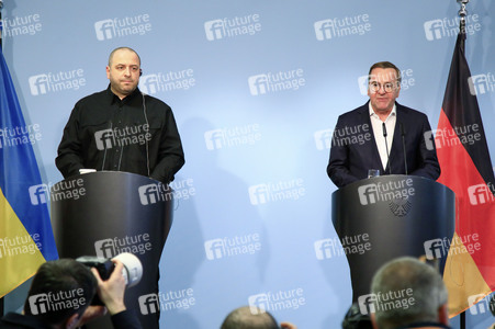 Empfang des ukrainischen Verteidigungsministers in Berlin