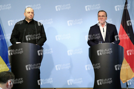 Empfang des ukrainischen Verteidigungsministers in Berlin