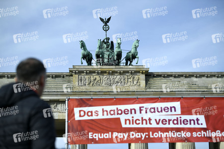 Equal Pay Day Aktion des DGB in Berlin