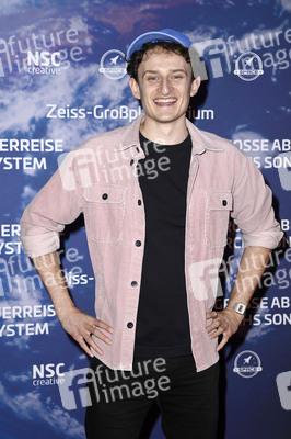 Weltpremiere 'Die große Abenteuerreise durchs Sonnensystem' in Berlin