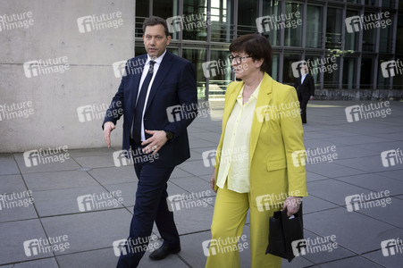 Pressekonferenz nach den Sondierungsgesprächen von Union und SPD in Berlin