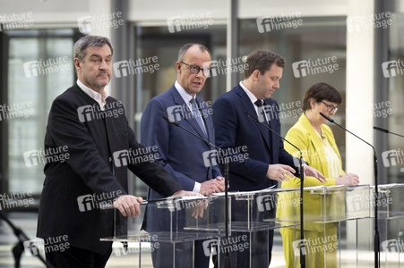 Pressekonferenz nach den Sondierungsgesprächen von Union und SPD in Berlin