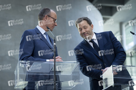 Pressekonferenz nach den Sondierungsgesprächen von Union und SPD in Berlin