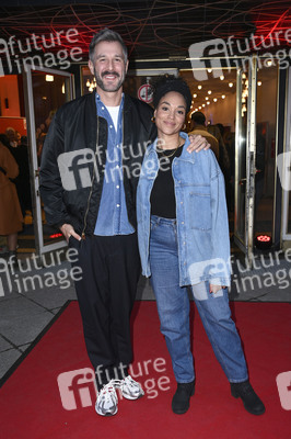 Theaterpremiere 'Sherlock Holmes: Der Fall Moriarty' in Berlin