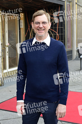 Theaterpremiere 'Sherlock Holmes: Der Fall Moriarty' in Berlin