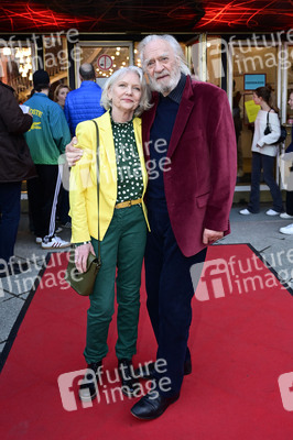 Theaterpremiere 'Sherlock Holmes: Der Fall Moriarty' in Berlin