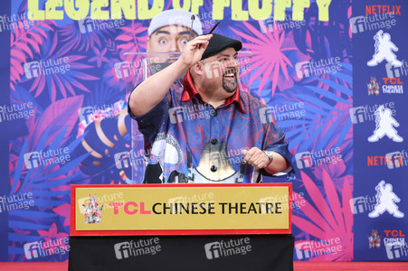 Handprint Ceremony mit Gabriel Iglesias in Los Angeles