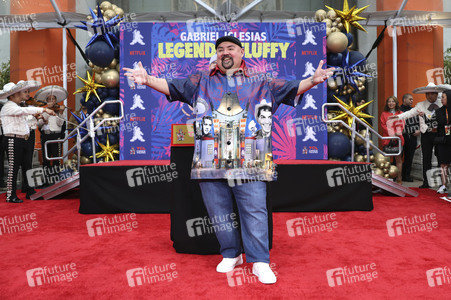 Handprint Ceremony mit Gabriel Iglesias in Los Angeles