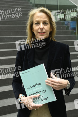 Bundespressekonferenz 'Initiative für einen handlungsfähigen Staat' in Berlin