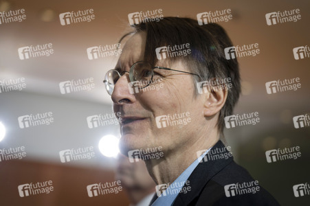 129. Sitzung des Bundeskabinetts in Berlin