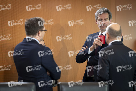 129. Sitzung des Bundeskabinetts in Berlin