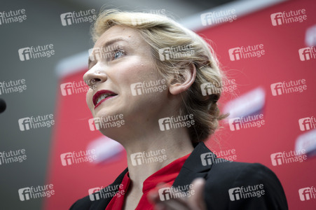 Pressestatement der Partei Die Linke in Berlin