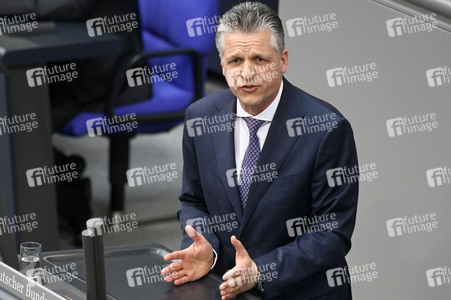 213. Sitzung des Deutschen Bundestages in Berlin