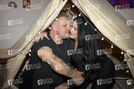 Public Viewing von 'Couple Challenge - Das stärkste Team gewinnt' in Berlin