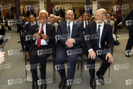 Festakt zum 100. Jubiläum der Friedrich-Ebert-Stiftung in Berlin